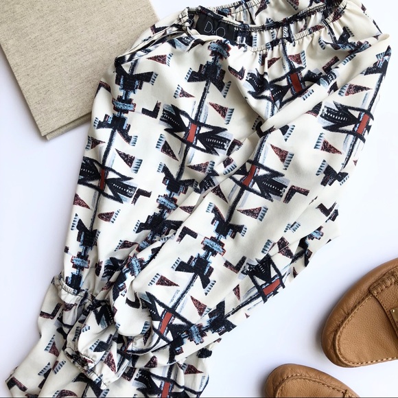 Duo Aztec Print Blouse with Peplum Style Waist - Picture 4 of 6